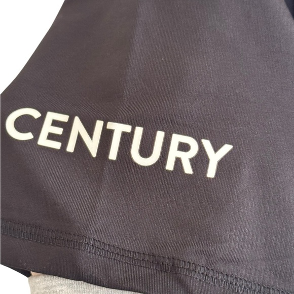 Peloton 100 Century Performance Athletic Shirt Black Large - Picture 5 of 6